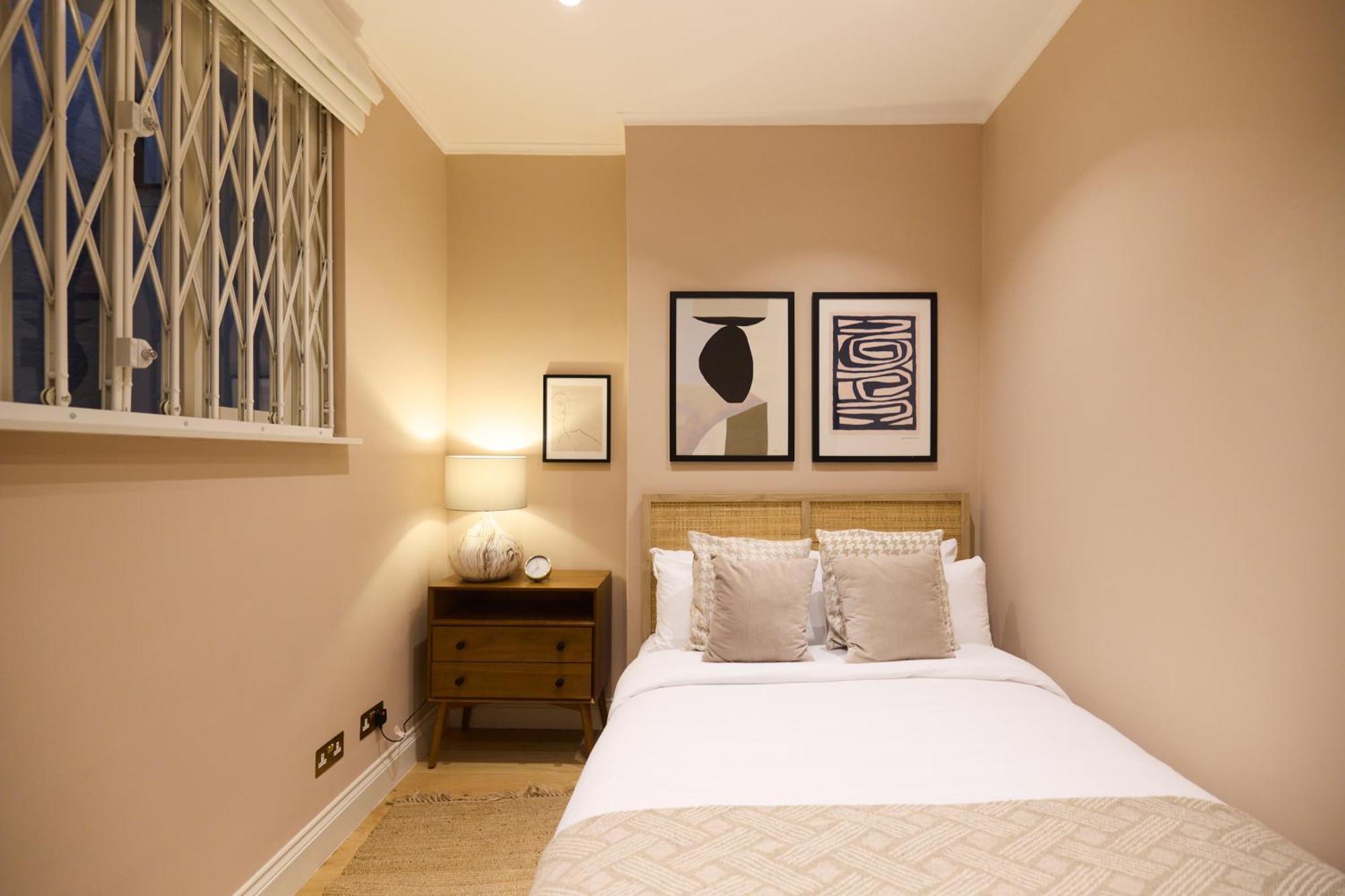 לונדון The Bayswater Gardens - Bright 3Bdr Home מראה חיצוני תמונה